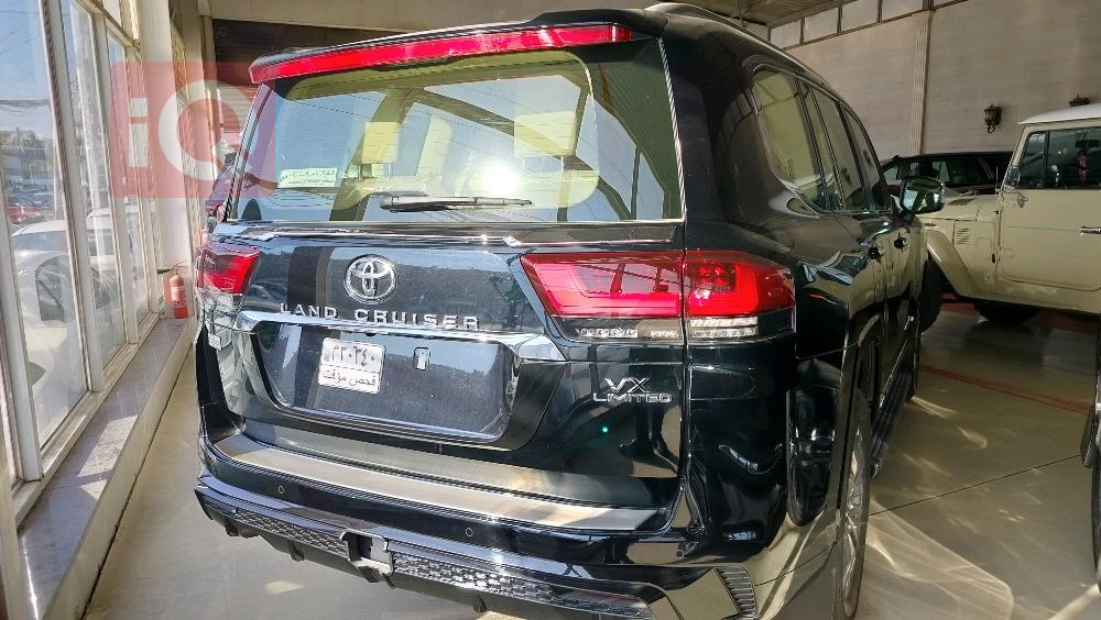 تويوتا لاندكروزر